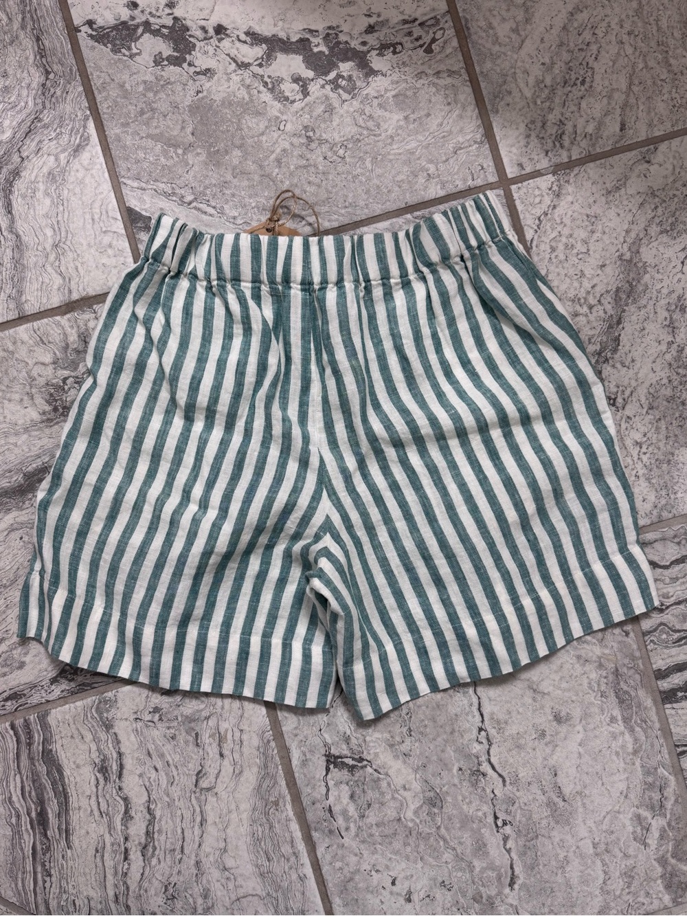 Faherty Laguna Linen Bayview Short - Deep Jungle Lucy Stripe - Picture 5 of 6